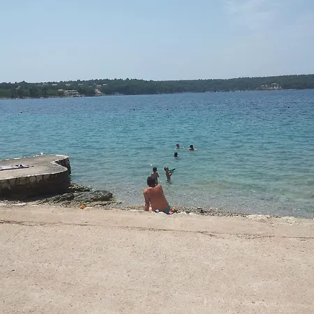 Robinson House Kata Milna (Brac)