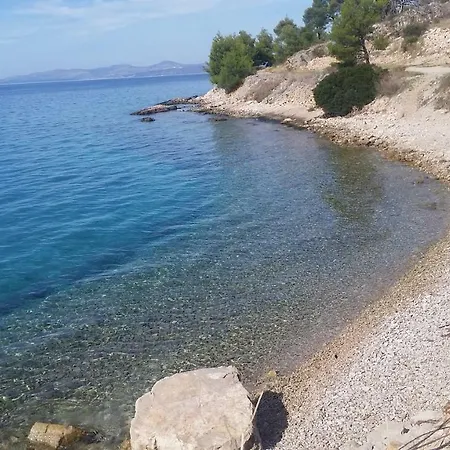 Robinson House Kata Tatil Evi